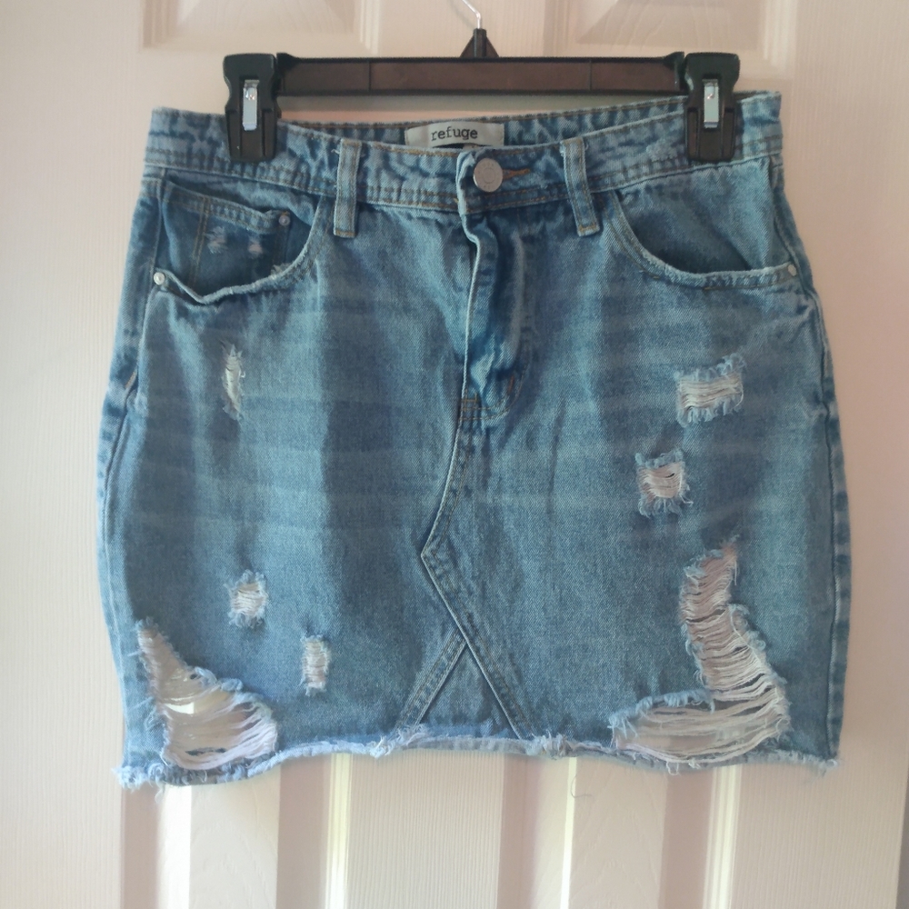 🔷️3-$15🔷️💋HP! Refuge | Distressed Denim Mini Skirt Medium